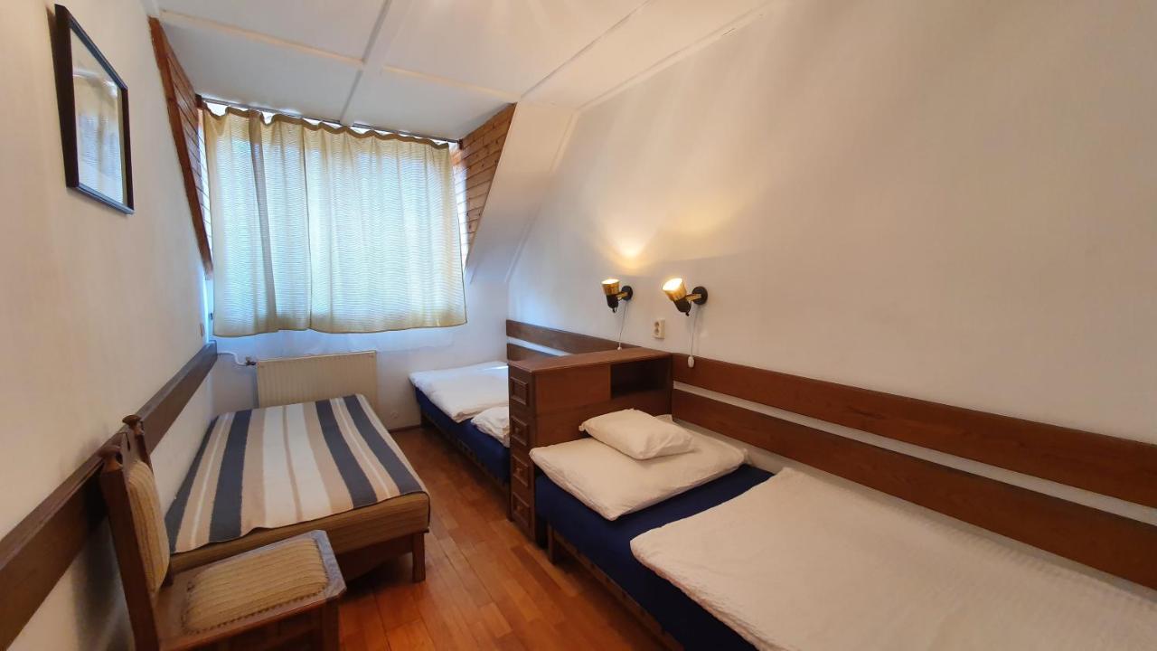 Harmónia Apartmanház Balatonlelle Exterior foto
