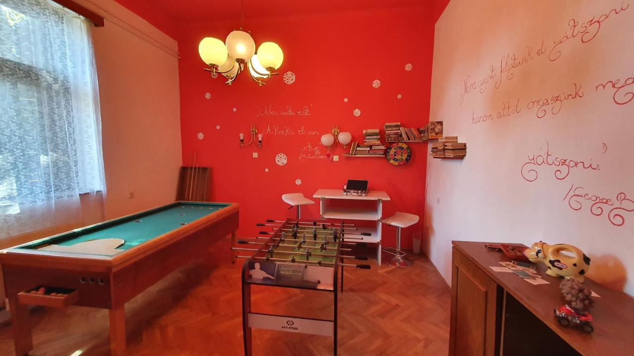 Harmónia Apartmanház Balatonlelle Exterior foto